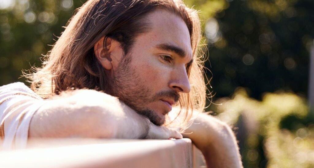 Tom The Lion Amber: A Sonic Journey into Nostalgia and New Beginnings Tom The Lion Amber: A Sonic Journey into Nostalgia and New Beginnings