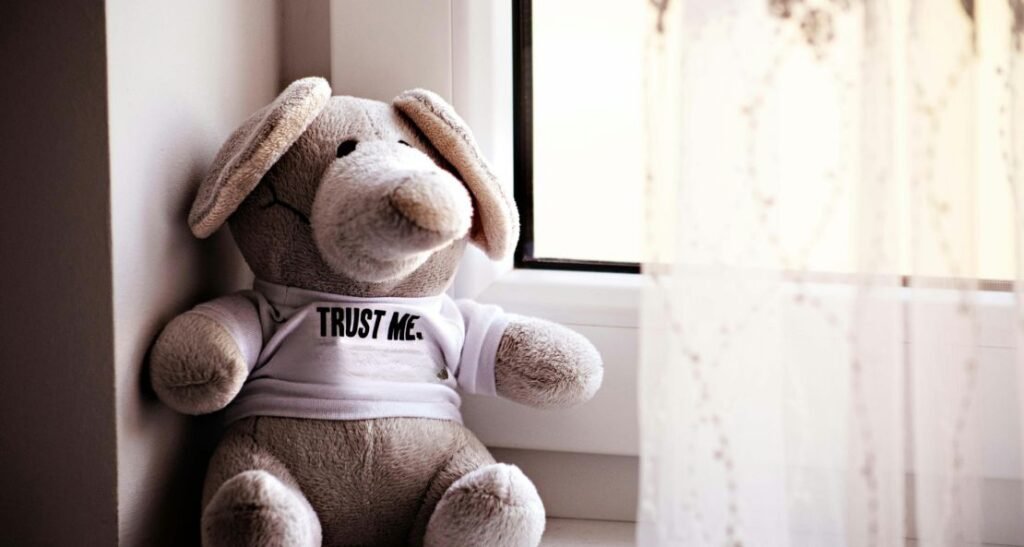 The Many Meanings of TM in Texting: Decode the Mystery!