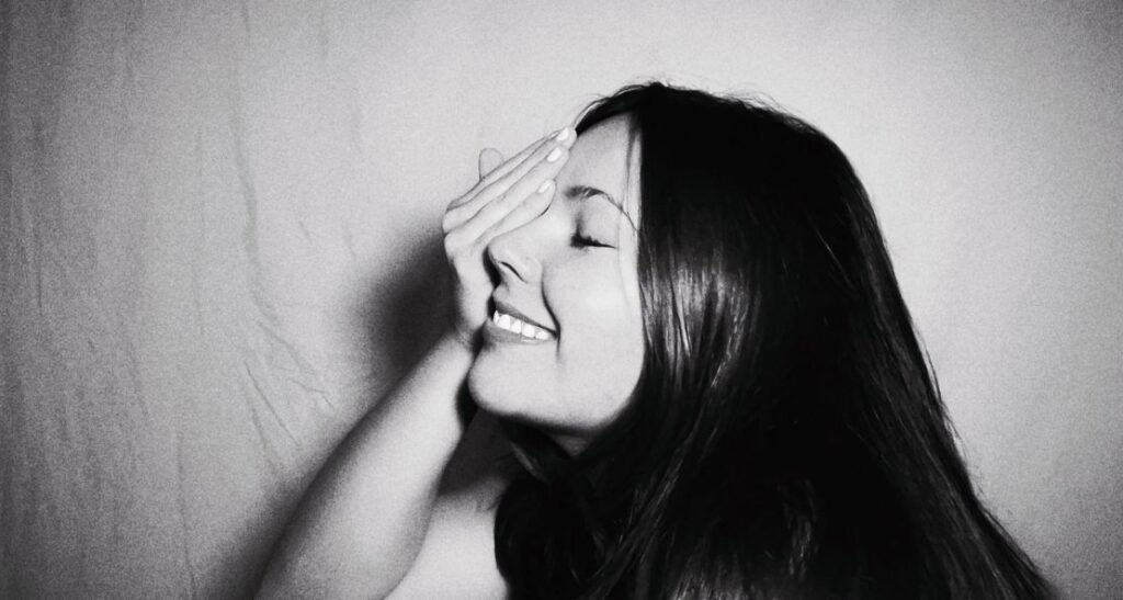 Gigi Perez: Rising Star, Controversy, and the Indie Music Scene