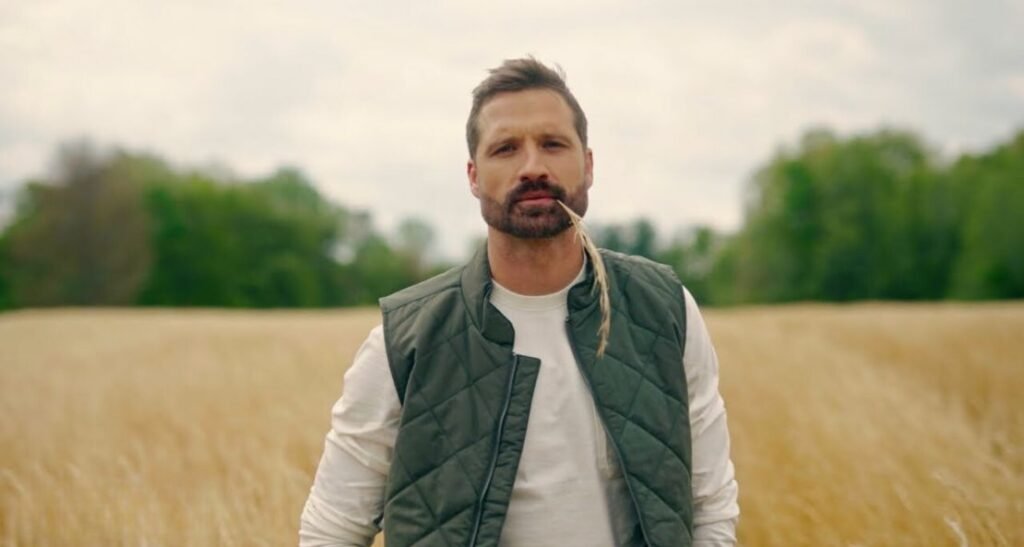 Fancy Like: Exploring the Viral Success, Lyrics, and Everyday Luxury of Walker Hayes’ Hit Fancy Like: Exploring the Viral Success, Lyrics, and Everyday Luxury of Walker Hayes’ Hit