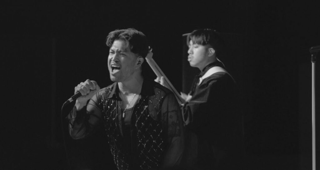 Mak Ro's Cold: A Heartfelt Exploration of Love and Loss