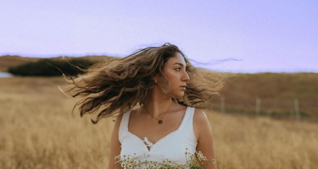 She Is Jules Breaks the Cycle with Copy Paste: A Hyperpop Anthem of Generational Reflection She Is Jules Breaks the Cycle with Copy Paste: A Hyperpop Anthem of Generational Reflection