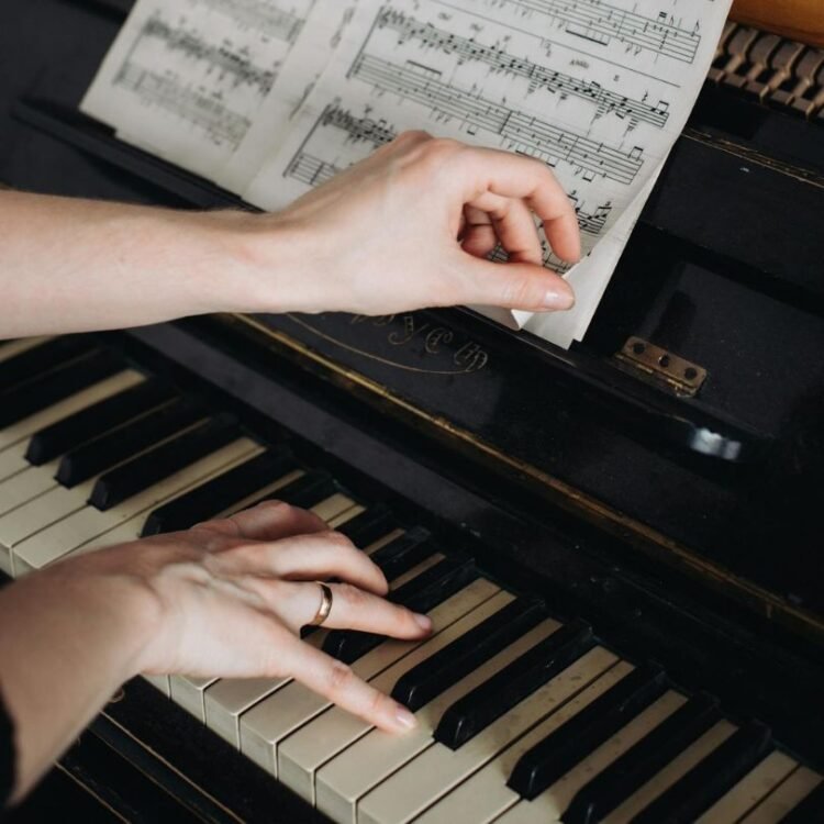 7 Reasons Piano Playing Is Good For You