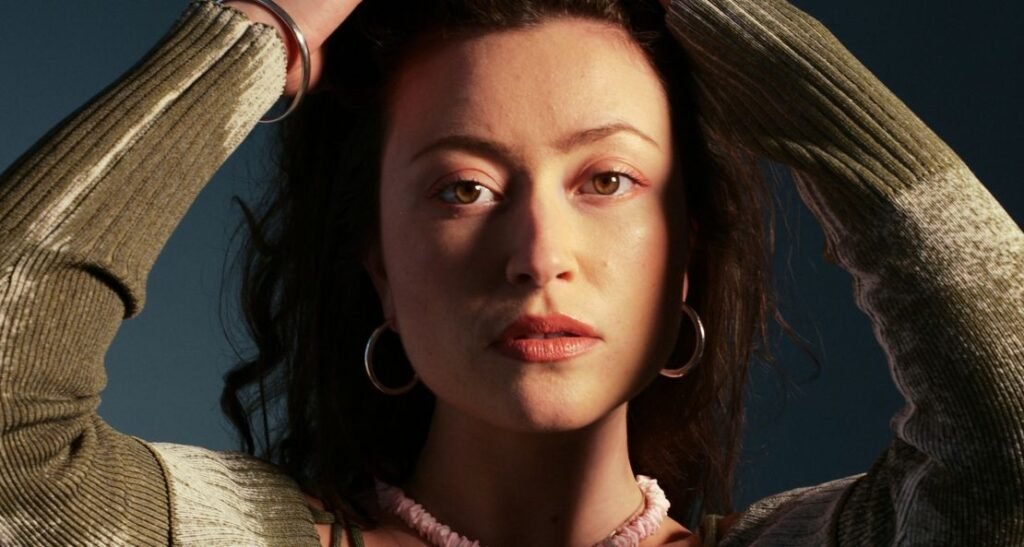 Noa Lauryn's 'Layers of Time' Blends Neo-Soul with Healing