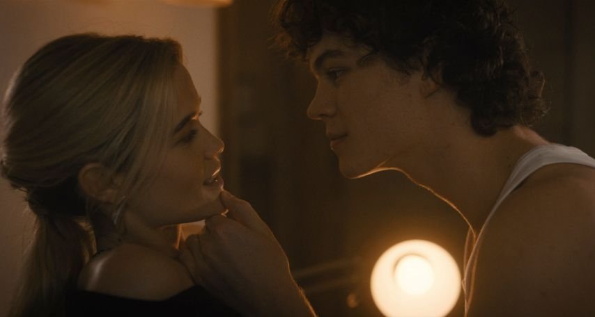 Sarah Catherine Hook (Caroline Merteuil), Zac Burgess (Lucien Belmont) Credit: Courtesy of Amazon Content Services