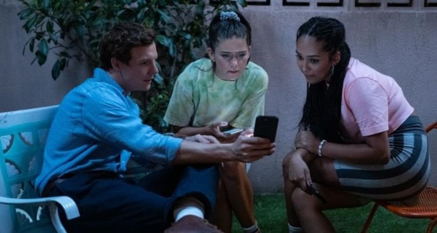 Patrick Gibson, Molly Brown, and Raquel Justice in Dexter: Original Sin (2024)
