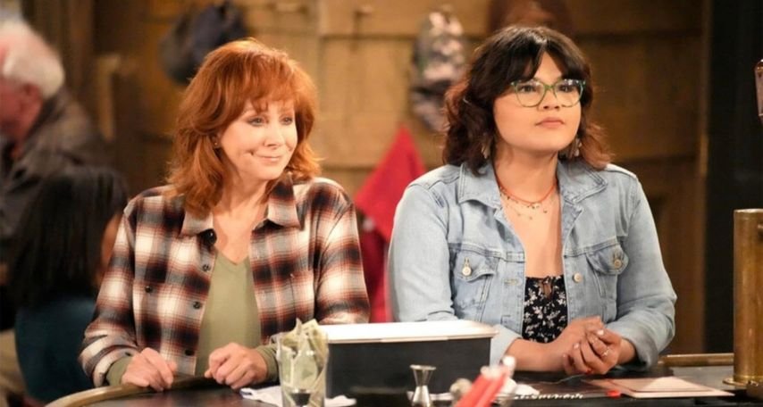 Reba McEntire and Belissa Escobedo in Happy's Place (2024)