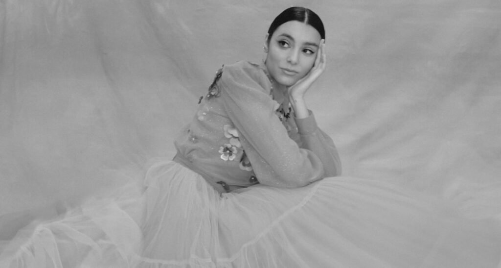 Ananya All That Glitters Isn’t Gold: A Slow-Burning Reflection on Disillusionment