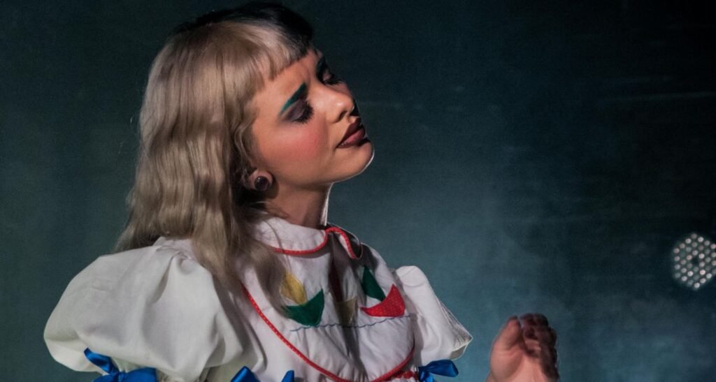 Melanie Martinez’s Leaches Lyrics, Meaning & Music Video Explained