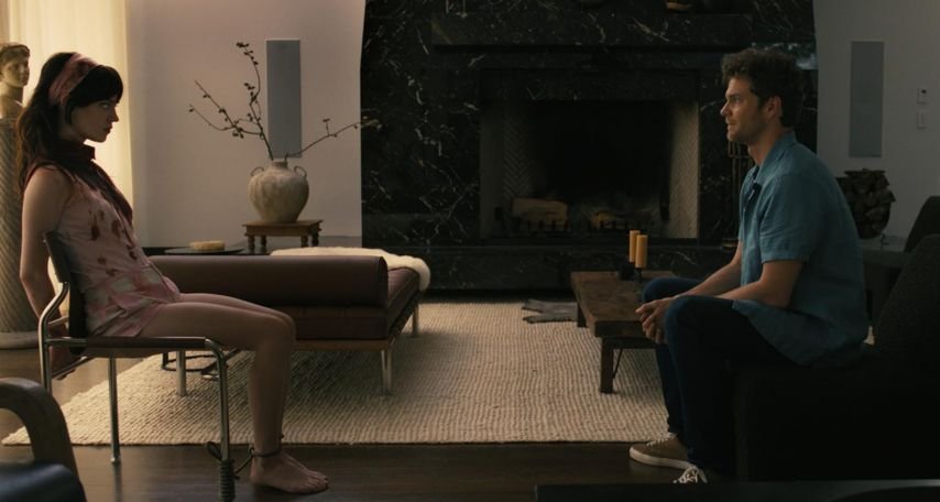 Sophie Thatcher and Jack Quaid in Companion (film)