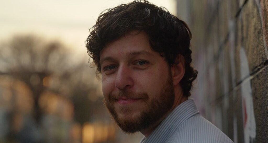 Dylan Dunlap’s Fool Navigates Self-Liberation with Haunting Clarity Dylan Dunlap’s Fool Navigates Self-Liberation with Haunting Clarity