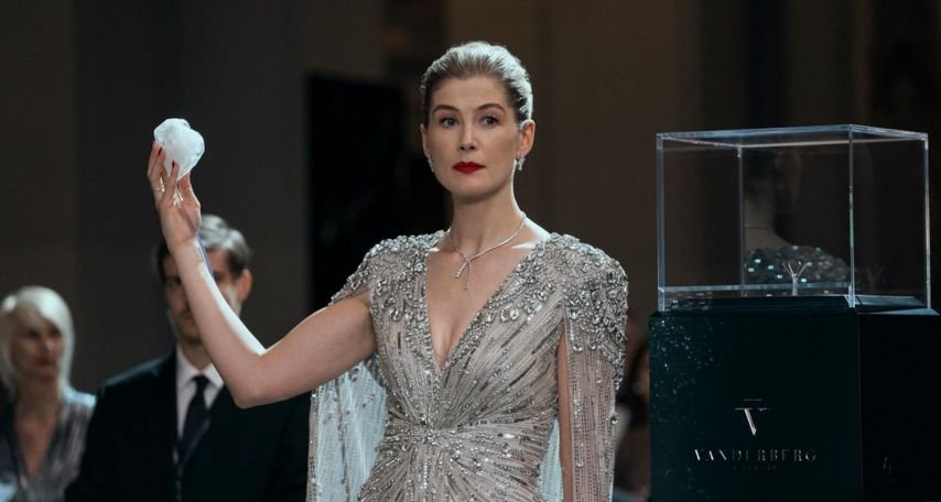 Rosamund Pike in Now You See Me