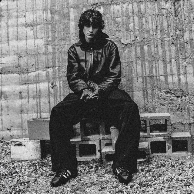 Sombr's Undressed song artwork