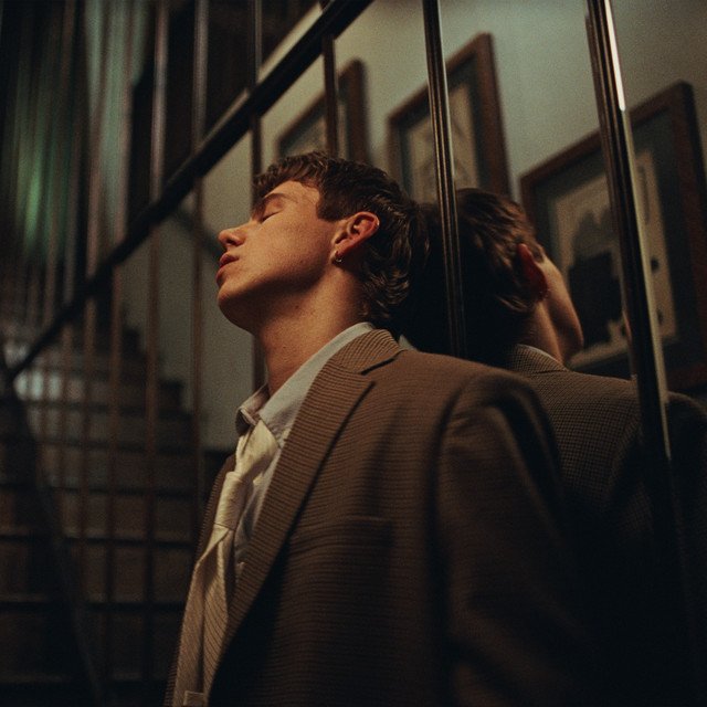 The Kid LAROI’s How Does It Feel? song artwork