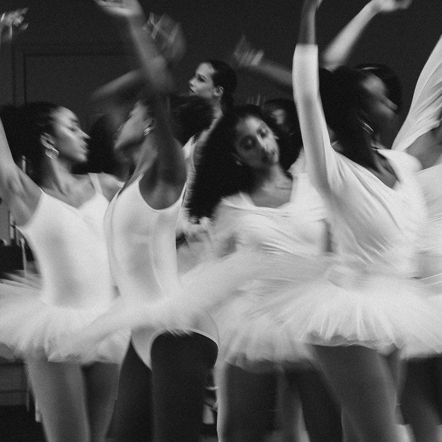 Olivia Dean's Lady Lady song artwork