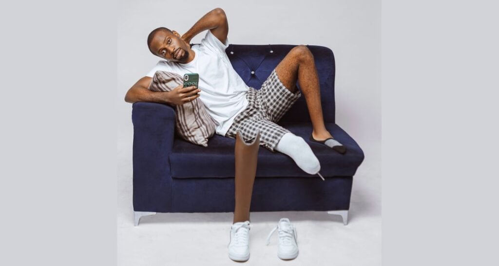 Efi Cruise’s “Tuesday” Masters Sonic Intimacy