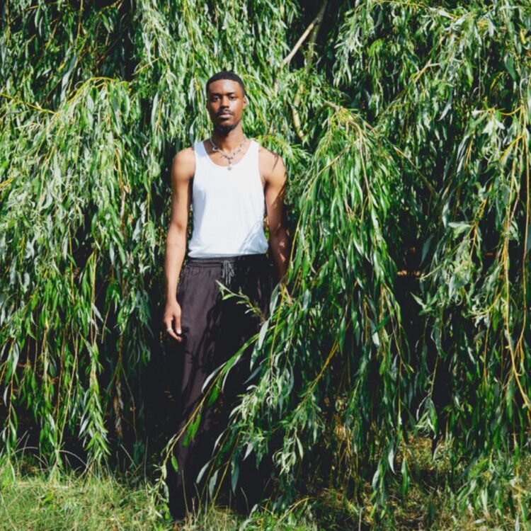 Late Summer Warmth in KeepVibesNear's Glad To Be With You