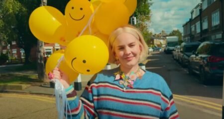 Anne-Marie ‘DEPRESSED’ Review & Meaning: A Two-Minute Pop Jolt