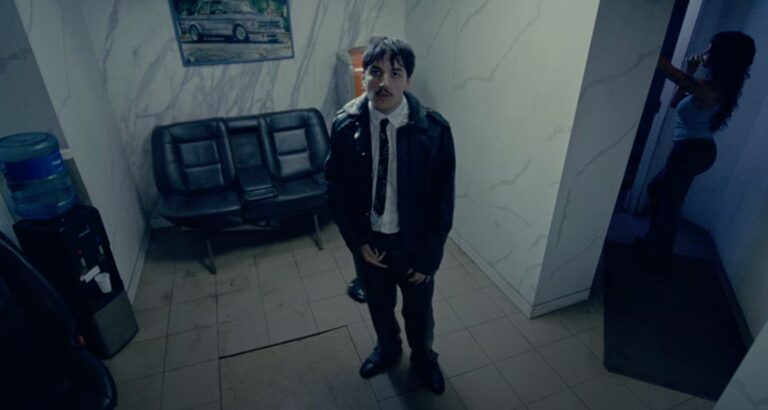 Artemas “superstar” Lyrics Meaning & Review: Dark-Romance Pop That Hurts So Good (Lovercore era)