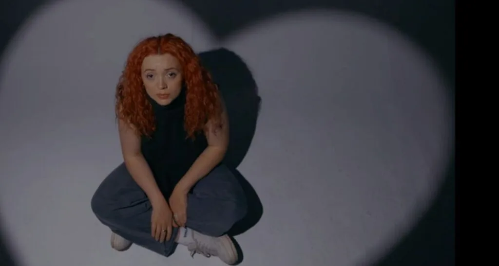 Bea Stewart's “Set On Loving You,” is a Stubborn Ode to a Damaging Love