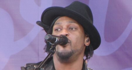 Neo-Soul Legend D’Angelo Dies at 51 After Private Cancer Battle