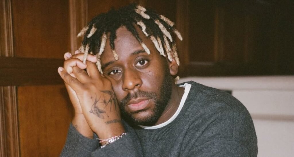 Myles Smith “Stay (If You Wanna Dance)” Review