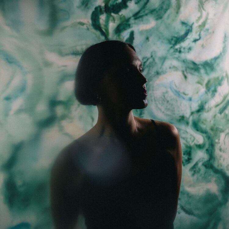 Olive Jones - "End of Time" Review: A Soul-Stirring Love Letter