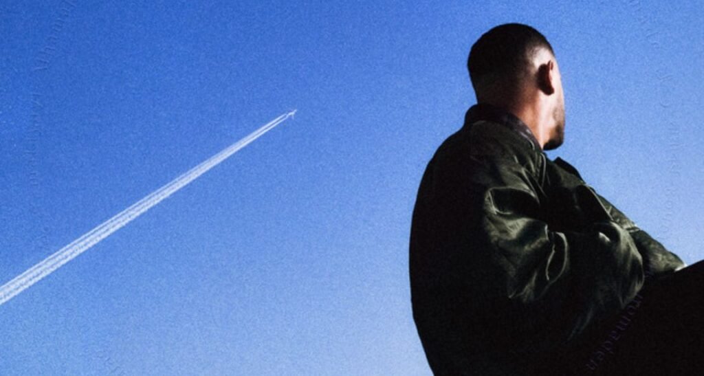 DJ Snake & Stray Kids "In The Dark" Review: A Nocturnal Anthem of Loss and Longing