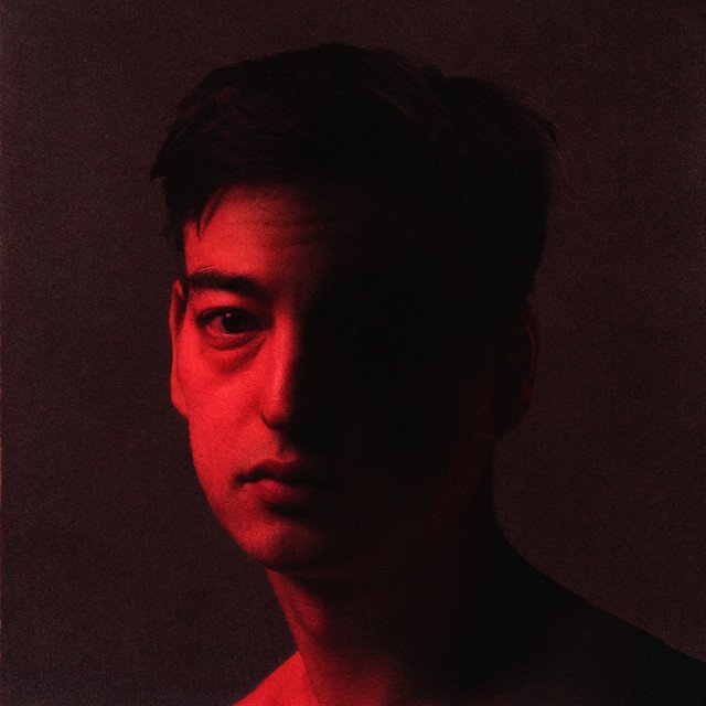 Joji ‘Piss in the Wind’ Review: 21 Tracks, Zero Finish Lines Joji 'Piss in the Wind' Review: 21 Tracks, Zero Finish Lines