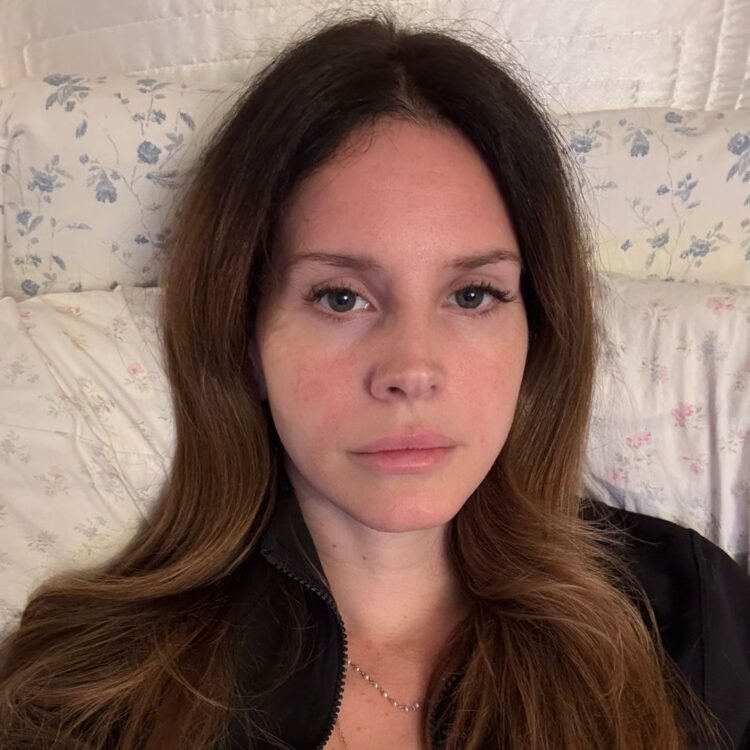 Lana Del Rey “White Feather Hawk Tail Deer Hunter” Review: The Strangest Love Song She’s Ever Made Lana Del Rey "White Feather Hawk Tail Deer Hunter" Review: The Strangest Love Song She's Ever Made